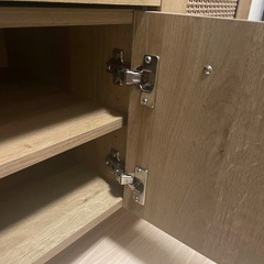 キッチンカウンター 食器棚 (扉付き、引き出し付き) ラタン調の画像