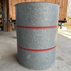 貯蔵缶　保存缶　米びつ　ブリキ ストッカーの画像