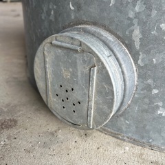 貯蔵缶　保存缶　米びつ　ブリキ ストッカーの画像