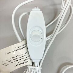 stp-3663　ニトリ　テーブルランプ　シェード模様　材質：アクリル　ボールランプ　丸いランプ　インテリアライト　照明　ライト　ボール型　照明器具　おしゃれの画像