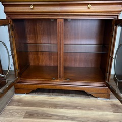 アンティーク調　　ミラーバックサイドボード
の画像