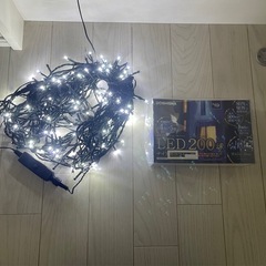 ドウシシャ LED 200球 ナイアガラライト　イルミネーション用ライト　4m×5本の画像