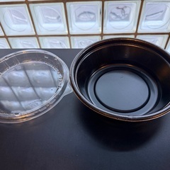 使い捨て容器 安価でお譲りします。の画像