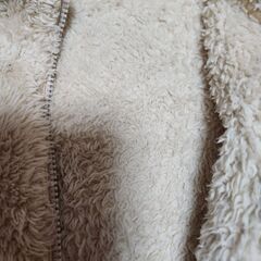 ユニクロボアジャケットの画像