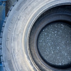 無料　195/80R15LT タイヤの画像