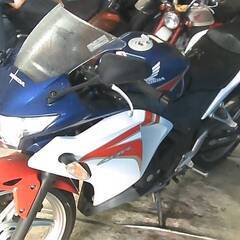 HONDA CBR250R-3 白/青 格安提供車 半額配送キャンペーン クランキング確認済み 期間限定 現状渡し諸経費￥0- 横浜 P-Yardの画像