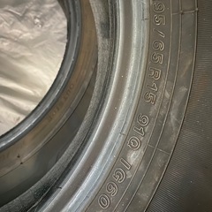 スタッドレスタイヤ　2022年　15インチ　ヨコハマ　195/65R15 iG60 の画像
