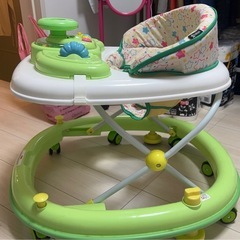 【無料】⭐️西松屋　歩行器⭐️の画像