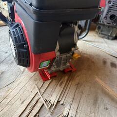 【福岡県みやま市】ほぼ新品　ガソリンエンジン 三菱 GB131 最大4.2馬力 OHV 汎用 MITSUBISHI ミツビシの画像