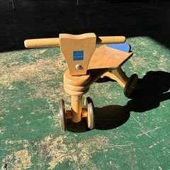 BorneLund. ボーネルンド　四輪木製バイク！の画像