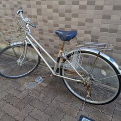 自転車（ママチャリ）カゴ付き　27インチ　中古格安の画像