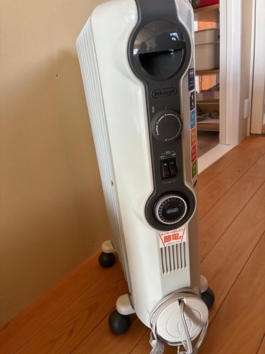 Delonghi オイルヒーター デロンギ HJ0812
