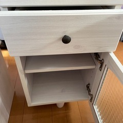 【お譲り決まりました】ドレッサーの画像