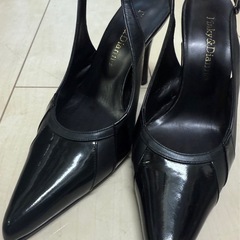 PINKY&DIANNE（ピンキー＆ダイアン） バックストラップパンプス サイズ35 
の画像