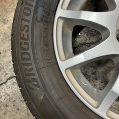 軽自動車用145\80r13 75s bridgestone 42週24年製とアルミホイール4本セットの画像