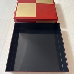 おせち重箱の画像
