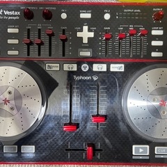 Vestax Typhoon DJコントローラー(中古品)の画像