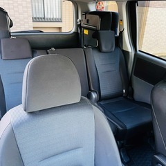 Toyota voxy 2008の画像