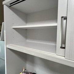 早い者勝ち！食器棚 おまけ圧力鍋、タンブラーセットの画像