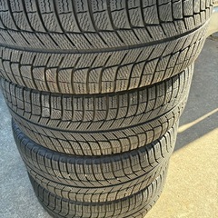 225/40R18スタッドレスタイヤセットの画像