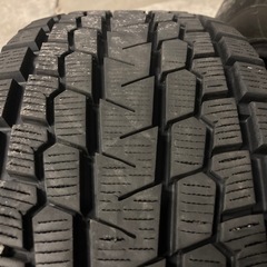 YOKOHAMA 225/65R17 4本 スタッドレスタイヤ中古 デリカエクストレイルハリアーなどにの画像