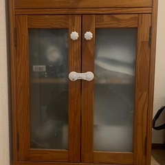 年末OK[直接引取限定]食器棚の画像