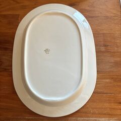 【年明けまで限定出品】Arabia　veera　サービングプレート　２枚セット　オーバルプレート　深皿　アラビア　ヴェーラの画像