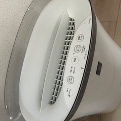 空気清浄機の画像