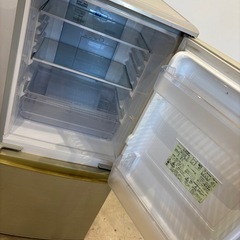 SHARP シャープ  プラズマクラスター 冷凍冷蔵庫 の画像