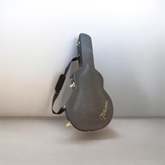 Takamineアコースティックギター、タグとケース付き、状態良好。の画像