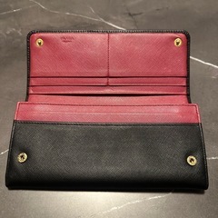 美品PRADA プラダ 長財布 サフィアーノレザー ロングウォレット ブラックの画像