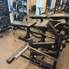 レッグエクステンション・カールマシンの画像