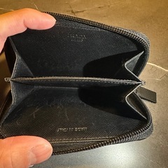 美品PRADA プラダ コンパクト ラウンドファスナー ウォレット　ナイロン 黒の画像