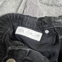 ZARAあり　女の子　130  ズボン　トップス　　の画像