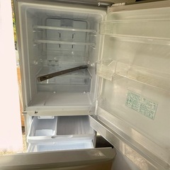 SHARP 350L2018年製冷蔵庫の画像