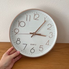 スリーコインズ 壁掛け時計の画像