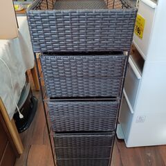 ラタン調　ランドリーチェストワゴン　定価34,900円　キャスター付き　ブラウン　6杯　引き出し　収納　サイズ（約）幅70×奥30×高100　　■近隣配送無料 買取GO‼　栄和店の画像