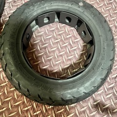 スクータータイヤの画像