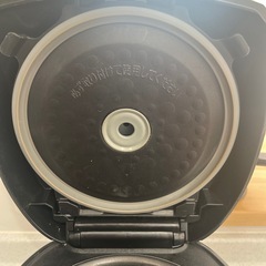 タイガー魔法瓶  IHジャー炊飯器  5.5合炊 品番：JKT-V101型　2016年製の画像