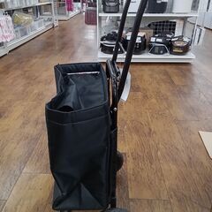 ★リユースのサカイ水戸店★  キャリーバッグ ブラック H92×D30×W35 クリーニング済み MT6782ック H67×D7×W21 クリーニング済み MT6781の画像