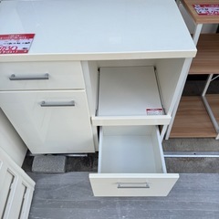 キッチンカウンター　キッチンボード　キッチン収納の画像