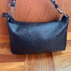 　新品 合成皮革 ショルダーバッグの画像