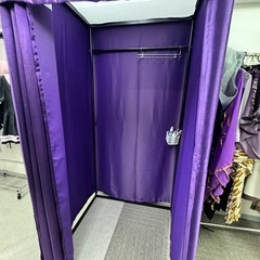 更衣室 フィッティングルームの画像