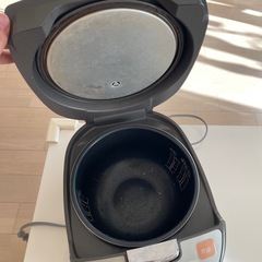 象印　炊飯器の画像