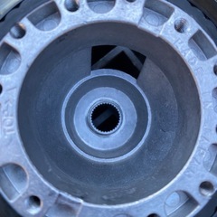 ZRR70ノア、ヴォクシーステアリングボスの画像