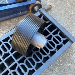 ZRR70ノア、ヴォクシーステアリングボスの画像