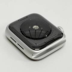 Apple Watch SE 第1世代/GPS/40mm/A2351/シルバー〈MYDM2J/A〉 (3)の画像