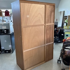 サ2512-142 ワードローブクローゼット 3枚扉 引き出し4段 キズ汚れはがれ有りの画像