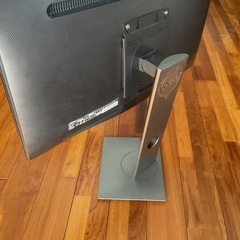Asus PCモニター&Dellスタンドの画像