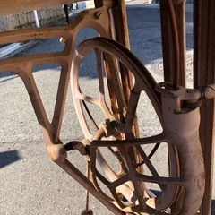 ブラザー 足踏みミシンの画像